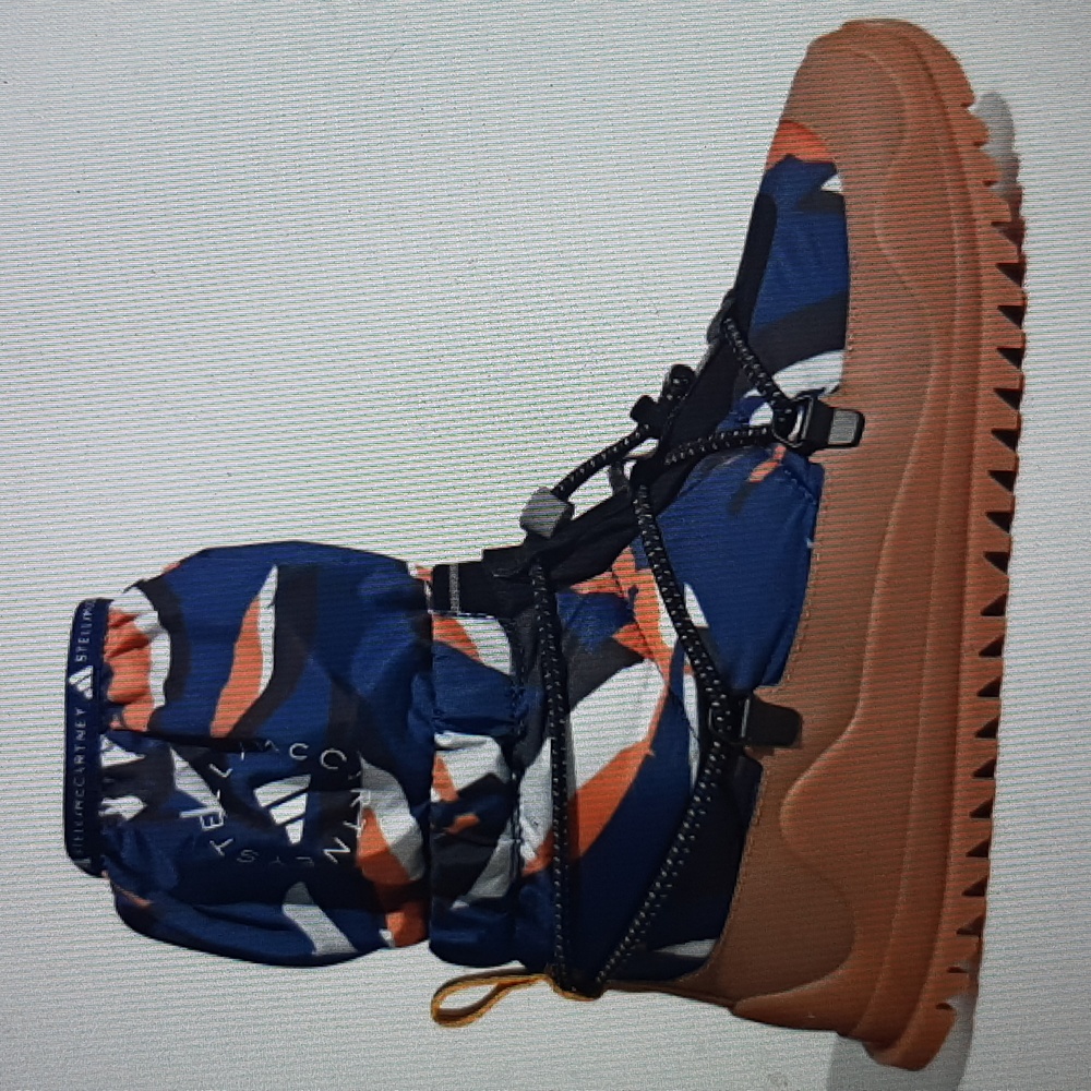 Adidas by stella mccartney Ski 🎿🏂 boot